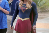 033_supergirl_in_park.jpg